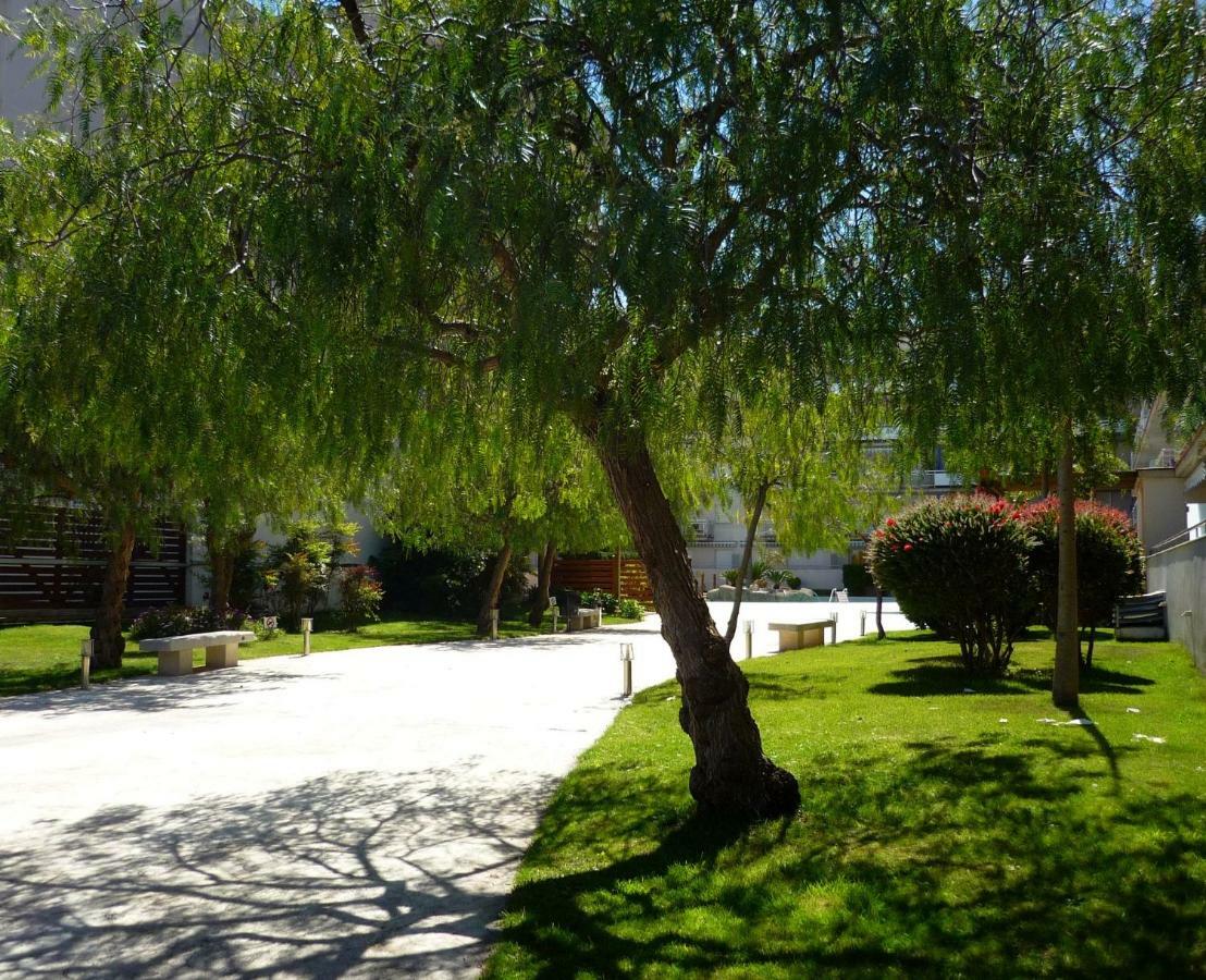 Piscines - Climatisation - Calme - Wifi - Plages - Vue - Bord De - Parking Apartment Roses